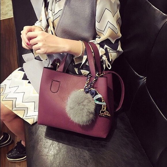 🌟❤️Burgundy Women hand Bag🍁❤️ - Picture 7 of 7